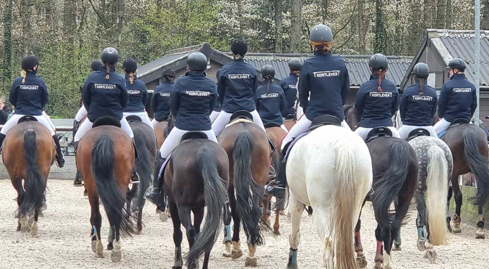 Sponsoring carrousel team Larense Manege